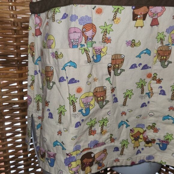 Koi by Kathy Peterson Scrub Top XS - Picture 3 of 7